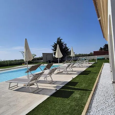 Bed & Breakfast Vittoria 3*